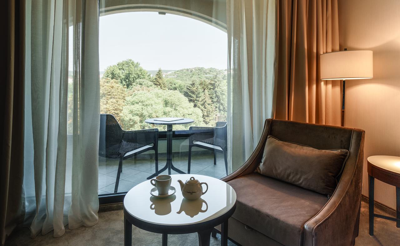 Double Room with Balcony and Park View and Free Access to AquaHouse Thermal & Beach