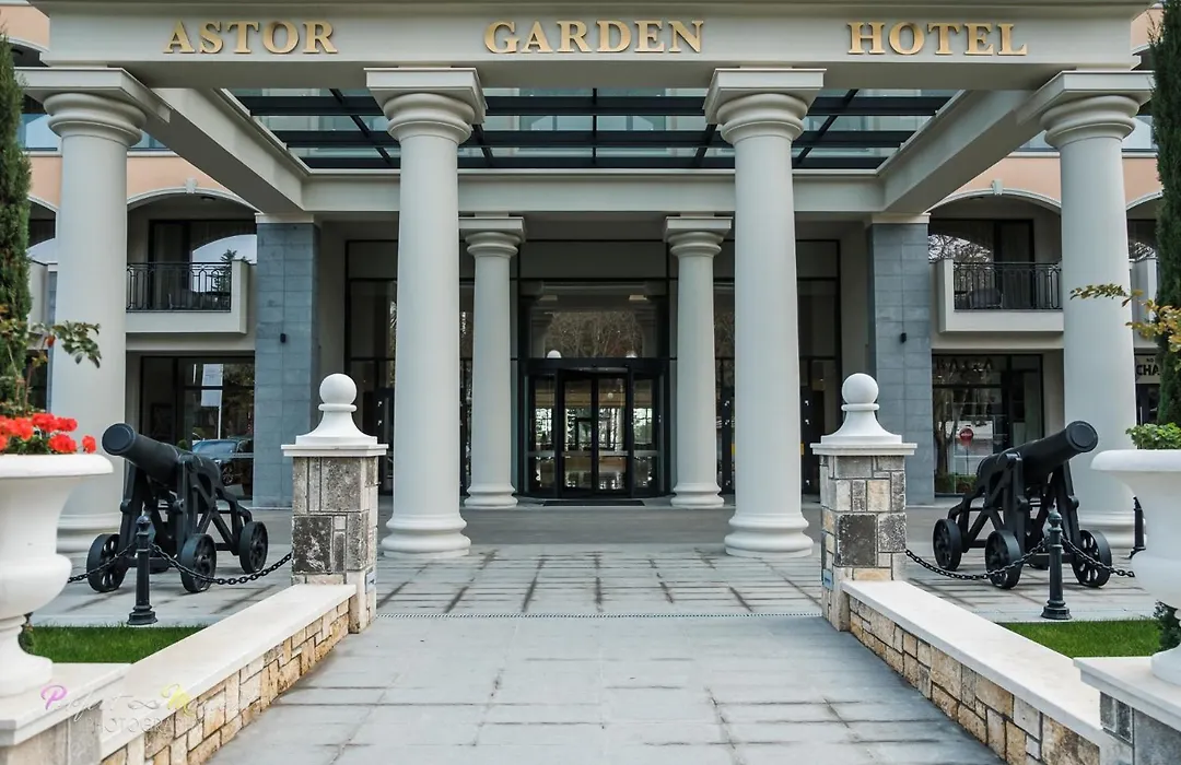 Astor Garden Hotel-1